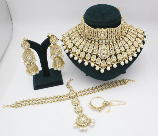 Rajwadi Choker Bridal Set - Image 2